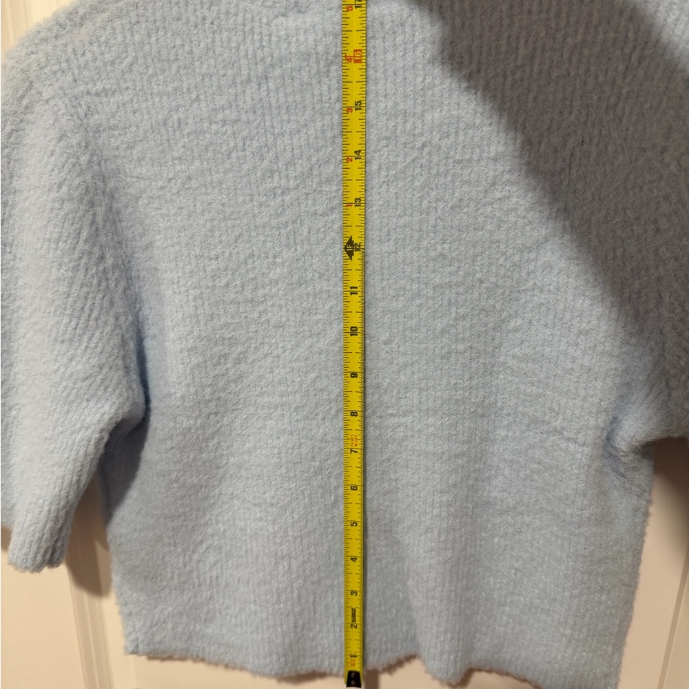 House of Harlow 1960 Blue Cropped Cardigan Short Sleeve Pearl Rhinestone Button - Picture 13 of 13